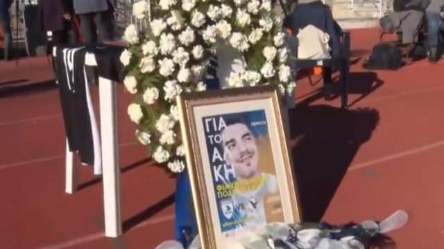 Συγκλονίζει ο πατέρας του δολοφονημένου Άλκη: “Να δώσω το χέρι στους δράστες και να…” (video)