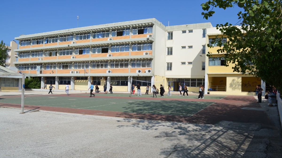 Εμπόλεμη ζώνη το Ζεφύρι με «βροχή» από σφαίρες: Κάλεσαν τους γονείς να πάρουν εκτάκτως τα παιδιά τους από το σχολείο!