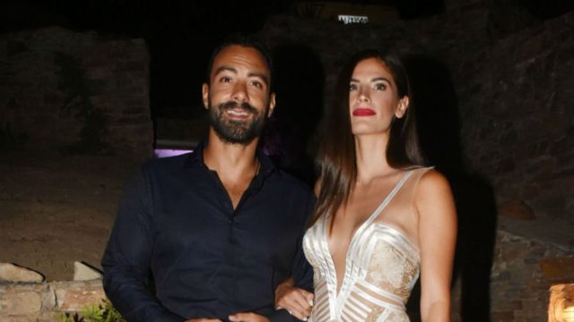 Κανονικό… ανάκτορο με θέα την Ακρόπολη: Τεράστιων διαστάσεων το σπίτι του Σάκη Τανιμανίδη και της Χριστίνας Μπόμπα – Το σαλόνι που γίνεται και κρεβατοκάμαρα