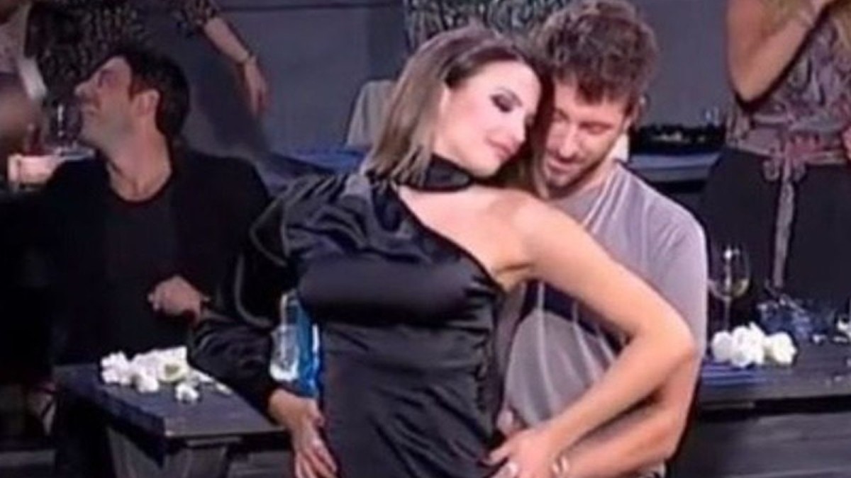 Το αισθησιακό τσιφτετέλι της Κατερίνας Λιόλιου – Ξεπέρασε τις 150.000 προβολές!