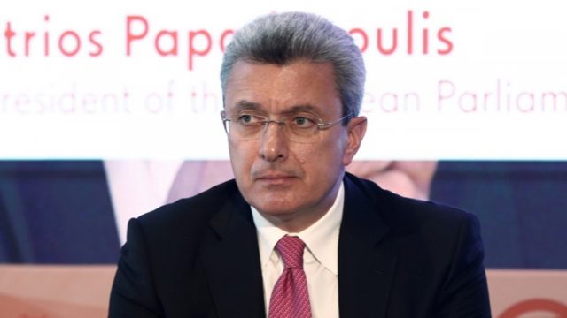 Απίστευτο: Αυτά τα χρήματα μπαίνουν κάθε μήνα στο λογαριασμό του Νίκου Χατζηνικολάου