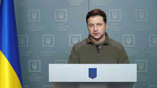 Ρωσική εισβολή στην Ουκρανία: Ο Ζελένσκι ζητάει άμεση ένταξη της Ουκρανίας στην ΕΕ
