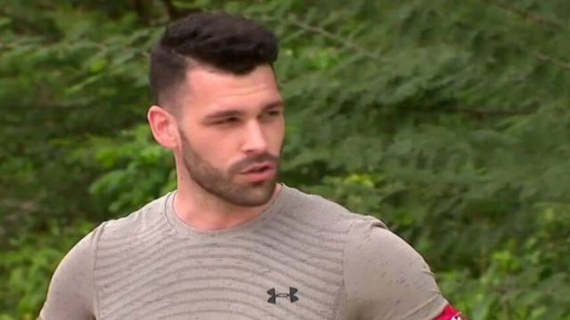 Survivor spoiler: Ήθελε να το κρατήσει κρυφό ο Στάθης Σχίζας αλλά φωτογραφία τον καίει! Αυτή είναι η καλλονή σύντροφος του!