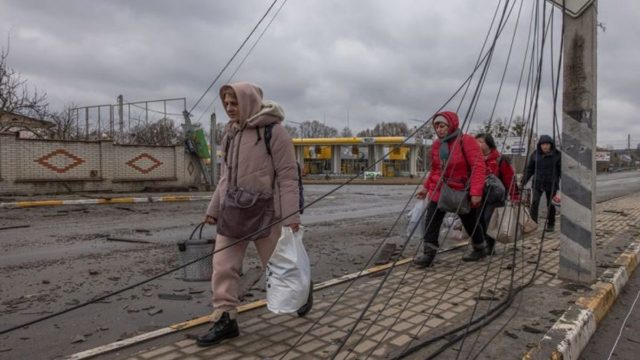 Πόλεμος στην Ουκρανία: Νέα κατάπαυση πυρός στη Μαριούπολη για να απομακρυνθούν οι άμαχοι