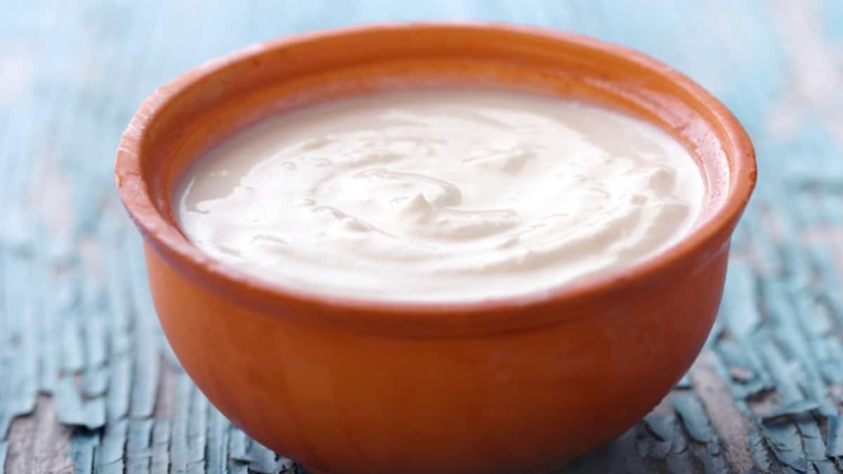 Έληξε το γιαούρτι; 2+1 χρήσιμα tips για να το χρησιμοποιήσεις!