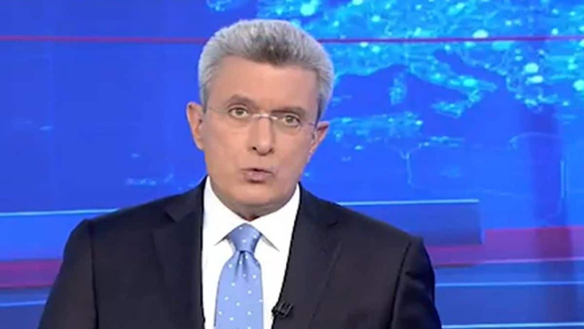 «Είσαι ένας εμετός» – Σοκαρισμένος ο Νίκος Χατζηνικολάου
