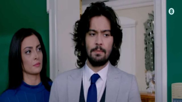 Elif: «Ή αφήνεις την Ελίφ και φεύγεις ή…» – Ο Κερέμ πετάει έξω από το σπίτι τη Μελέκ με τις κλωτσιές
