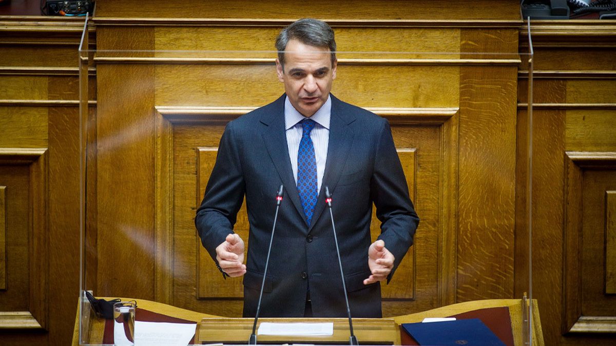 Πόλεμος στην Ουκρανία: Ο Μητσοτάκης ενημερώνει την Ολομέλεια για την κρίση στην Ουκρανία και τις επιπτώσεις στην Ελλάδα