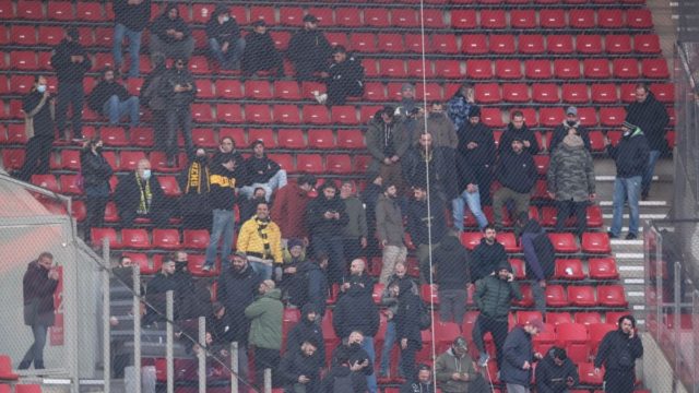 Οι οπαδοί του Άρη φώναξαν το όνομα του Άλκη και χειροκροτήθηκαν από τον κόσμο του Ολυμπιακού στο «Γ. Καραϊσκάκης»