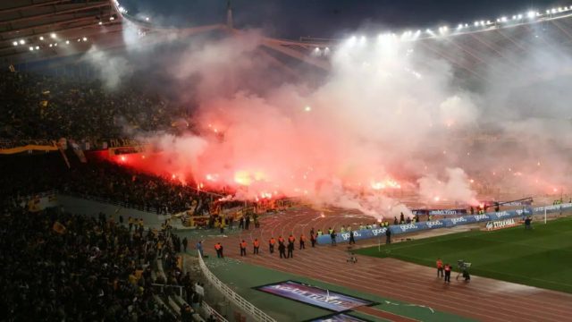 Κορωνοϊός – Άρση Μέτρων: Επιστρέφει στο 100% η πληρότητα των γηπέδων – Η απόφαση για τα self test στα σχολεία
