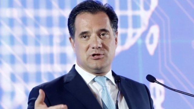 Άδωνις Γεωργιάδης: «Είναι ύβρις να διαμαρτύρονται οι Έλληνες για ακρίβεια όταν πέφτουν βόμβες στην Ουκρανία!» (Video)