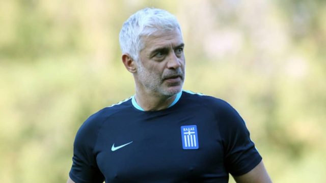 Έχετε δει τον μεγάλο γιο του Αντώνη Νικοπολίδη; Μοιάζουν σα δυο σταγόνες νερό! (photos)