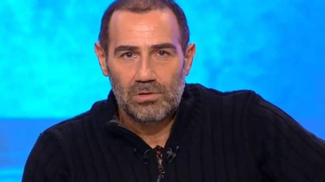 «Επίθεση» τραγουδιστή σε Ράδιο Αρβύλα και Αντώνη Κανάκη λόγω Πούτιν – «Ντρέπομαι που πήγα στα… σούργελα»!