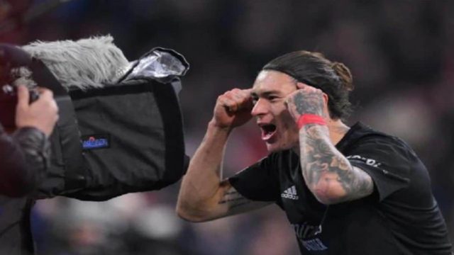 Champions League: Επική πρόκριση για την Μπενφίκα στο Άμστερνταμ! (video)