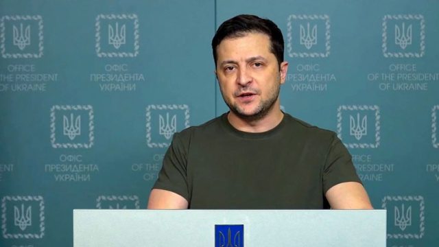 Νέο δραματικό διάγγελμα Ζελένσκι: “Η Ρωσία ετοιμάζεται να βομβαρδίσει την Οδησσό”