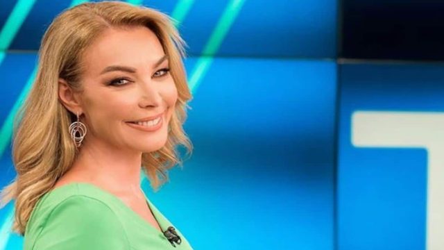 Τατιάνα Στεφανίδου: Δείτε για πρώτη φορά το πρόσωπο του άγνωστου αδελφού της – Καμία σχέση