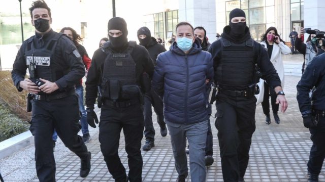 Δημήτρης Λιγνάδης: Αγωγές και μηνύσεις από Κούγια σε Σκορδά, Μελέτη, Βαλλιανάτο και δικηγόρους