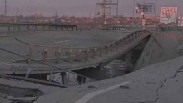 Κόλαση στην Ουκρανία: Χάος αφήνει πίσω της η ρωσική προέλαση προς τo Κίεβο (video)