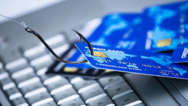 Σοκ στα Χανιά: Χάκερ μετέφεραν 83.000 ευρώ από λογαριασμό 47χρονου επιχειρηματία