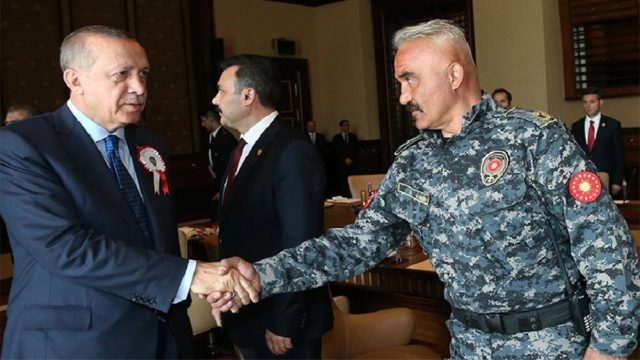 Θρήνος για τον Ερντογάν: Ο θάνατος-μυστήριο και οι υποψίες για δηλητηρίαση (photos)