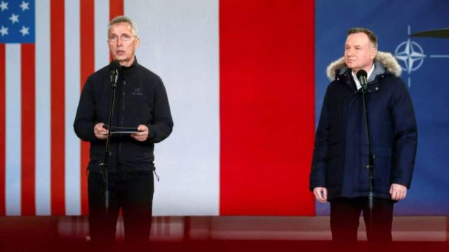 ΝΑΤΟ – Ουκρανία: “Δεν θέλουμε σύγκρουση με τη Ρωσία, δε θα στείλουμε στρατό”