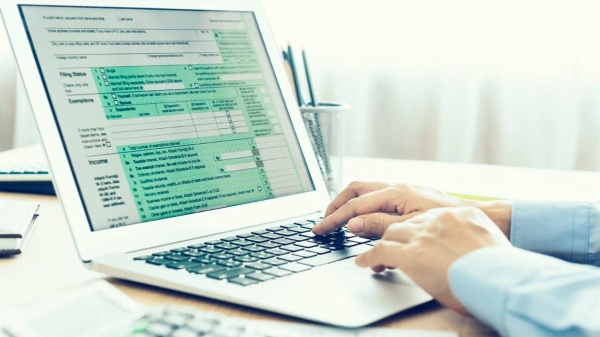 Φορολογικό κυνηγητό πριν την παραγραφή – Μαζικοί έλεγχοι σε εκκρεμείς υποθέσεις