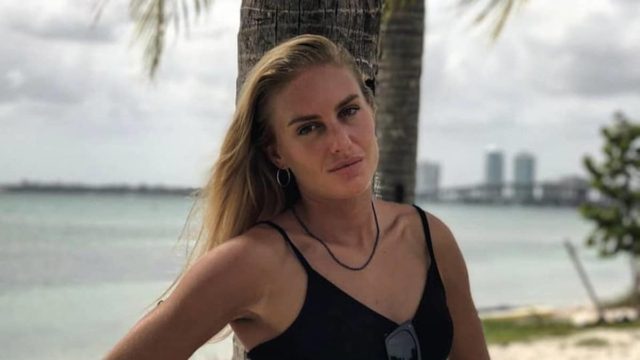 Έχετε δει τον αδελφό της Κατερίνας Δαλάκα; Είναι ένας κούκλος και «φέτες» (photos)