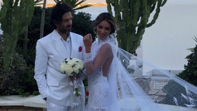 «Κόκκαλο» όλοι με την Αθηνά Οικονομάκου: Ο λόγος που δεν πήγε στο γάμο με τον Φίλιππο Μιχόπουλο ο πατέρας της