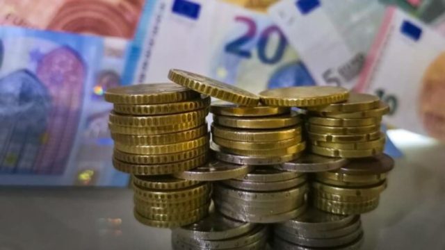 Συναγερμός με τις συντάξεις: Αλλαγές και κίνδυνος για «πρόστιμα» σε συνταξιούχους – Ποιους αφορά