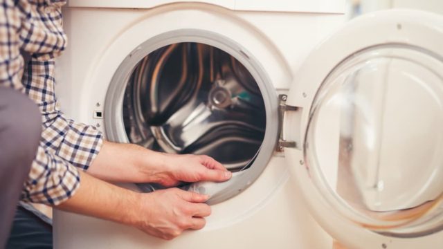 Δεν είναι μόνο το πλυντήριο: Αυτές είναι οι ηλεκτρικές συσκευές που «φουσκώνουν» τον λογαριασμό ρεύματος