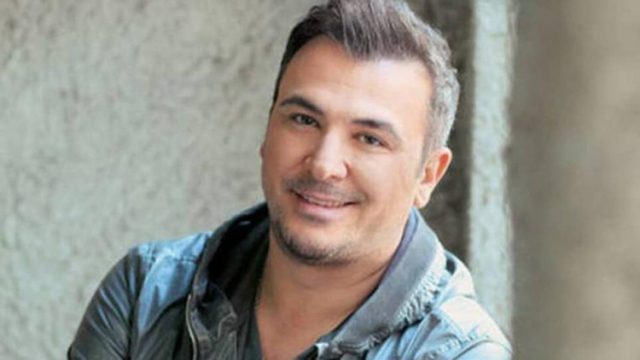 Αυτό είναι το βίντεο κλιπ του νέου τραγουδιού του Αντώνη Ρέμου