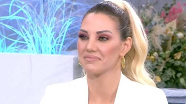 Σοκάρει η Σάσα Μπάστα: «Πέθανε ο πατέρας μου και το έμαθα μετά από δύο μήνες, όταν ήθελαν λεφτά» (Video)