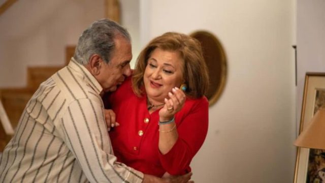 Συμπέθεροι από τα Τίρανα: Κάνει θραύση ο Μπουκουράν – Το πάθος της Πωλίνας δεν κρύβεται