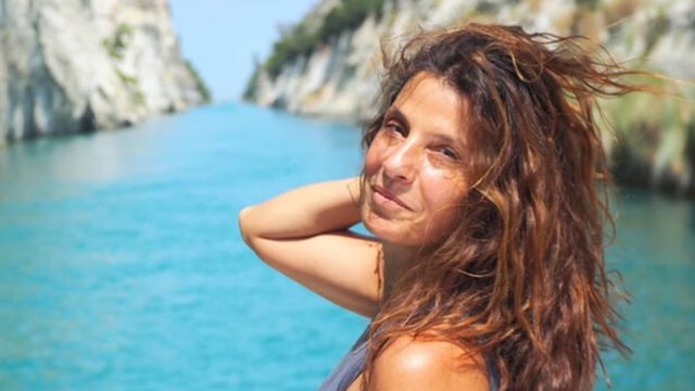 Η μία πιο κούκλα από την άλλη: Αυτές είναι οι τρεις κόρες της Πόπης Τσαπανίδου