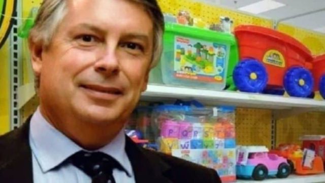 Τα Jumbo έχασαν περίπου 700 εκατ. ευρώ τζίρο στο δεύτερο lockdown – «Γονάτισα» λέει ο Βακάκης