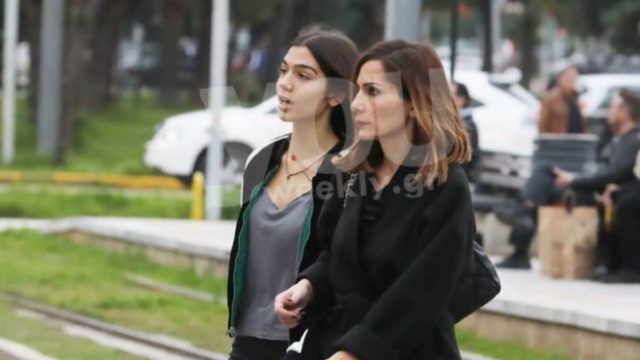 Η γνωριμία με γιο γνωστού τραγουδιστή: Αποκαλύψεις για την ζωή της κόρης της Δέσποινας Βανδή, Μελίνας!