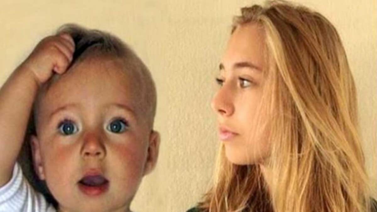 Την έβγαζε βίντεο 14 δευτερολέπτων κάθε εβδομάδα από την γέννηση της μέχρι να γίνει 14 χρονών