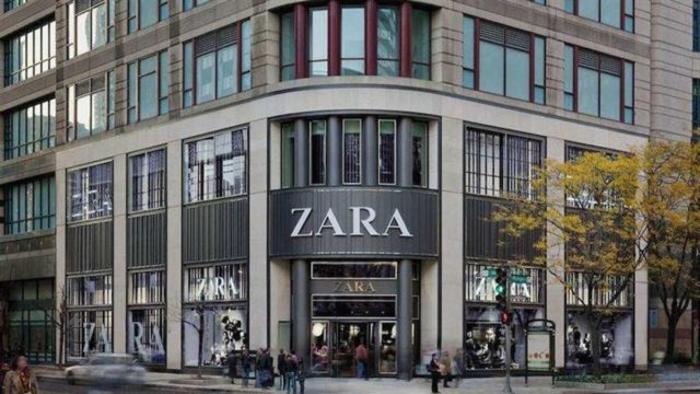 Χαμός στα Zara: Αυτό είναι το πιο στυλάτο πουκάμισο που θέλουν όλες οι γυναίκες να έχουν στη ντουλάπα τους και κοστίζει μόνο…