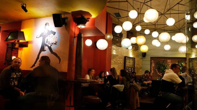 5 παιχνιδιάρικα cafe στου Ζωγράφου