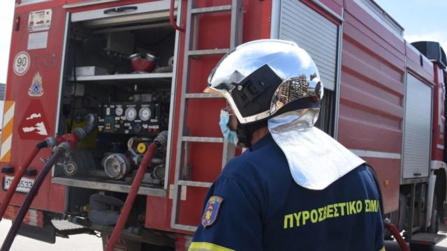 Συναγερμός στην Μεταμόρφωση: Μαίνεται μεγάλη φωτιά – Κινητοποίηση στην Πυροσβεστική