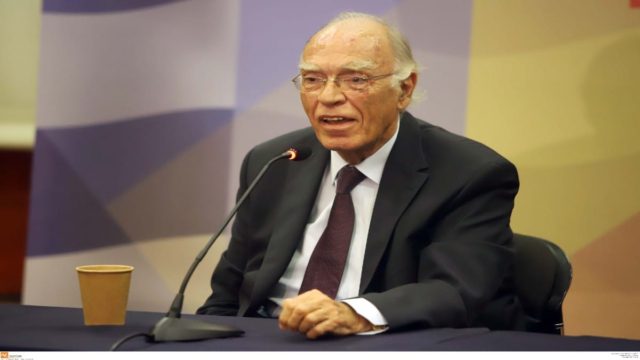 Δεν πιστεύαμε αυτό που είδαμε: Αγνώριστος ο Βασίλης Λεβέντης μετά την περιπέτεια της υγείας του!