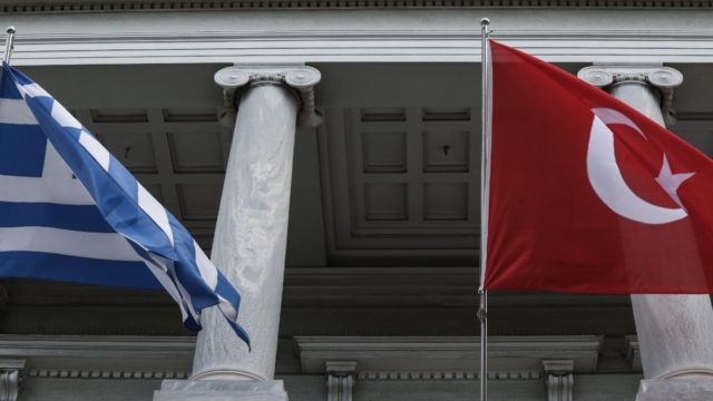 Νέο έντονο διάβημα της Αθήνας στην Άγκυρα για το μπαράζ παραβιάσεων στο Αιγαίο
