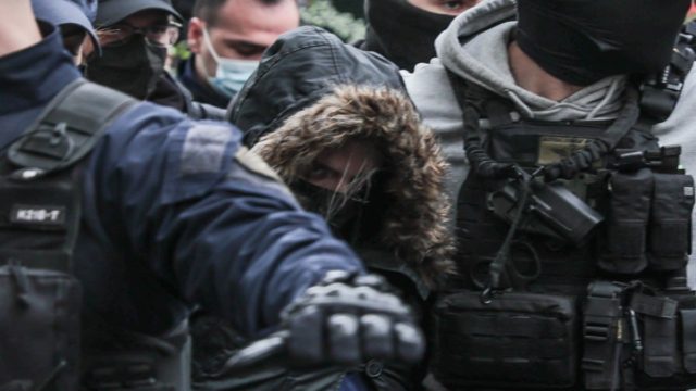 Στο… σκαμνί η Ρούλα Πισπιρίγκου: Καλείται για κατάθεση η κατηγορούμενη – Γιατί θα επιμείνουν στον θάνατο της Ίριδας (video)