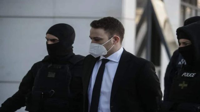 Προκλητικός Μπάμπης Αναγνωστόπουλος: «Δεν είχα σκοπό να τη βλάψω – Την αγαπούσα και την αγαπώ» – Τι ισχυρίστηκε για την πράξη του (video)