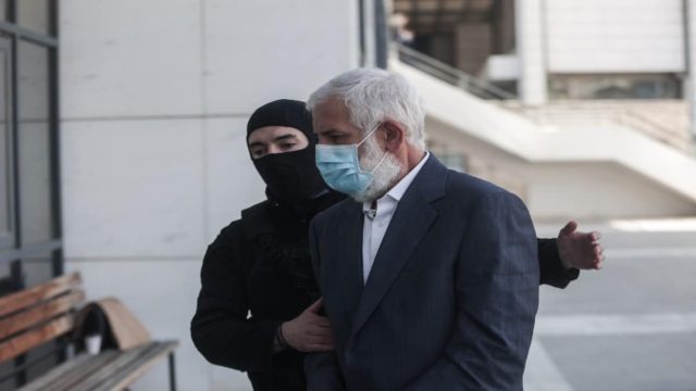 Τραγικές ώρες για τον Πέτρο Φιλιππίδη: Έφτασε η μέρα που χάνει οριστικά το σπίτι στο Ψυχικό!