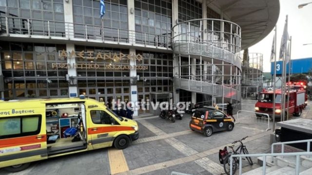 Θρίλερ στη Θεσσαλονίκη: Καρφώθηκε ξίφος στο χέρι 11χρονης αθλήτριας – Κλήθηκε η Πυροσβεστική για να το κόψει (video)