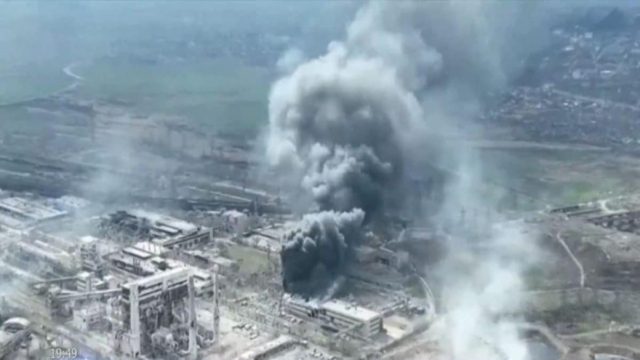 Ουκρανία: 56 μέρες πολέμου – Το ρωσικό τελεσίγραφο – H ύστατη μάχη αντίστασης στην Μαριούπολη – Πάνω από 5 εκατομμύρια πρόσφυγες