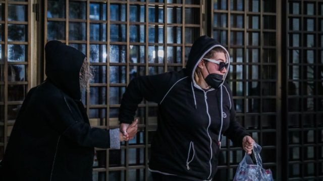 Αποκαλύψεις-«βόμβα» από την αδελφή Πισπιρίγκου: «Η Ρούλα και ο Μάνος είχαν ερωτικές σχέσεις μέχρι και λίγο πριν τη σύλληψη»