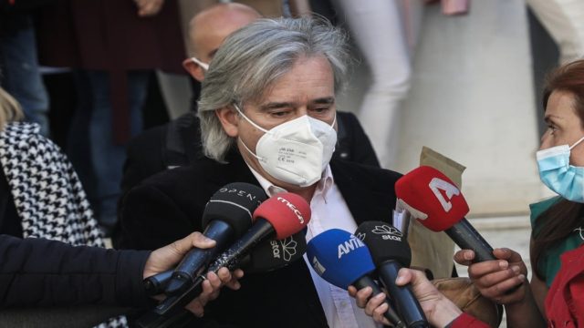 Ανατριχιάζει με τη στάση του ο Ανδρέας Ηλιάδης: Ο τρόπος που θρήνησε τη Τζωρτζίνα (Video)