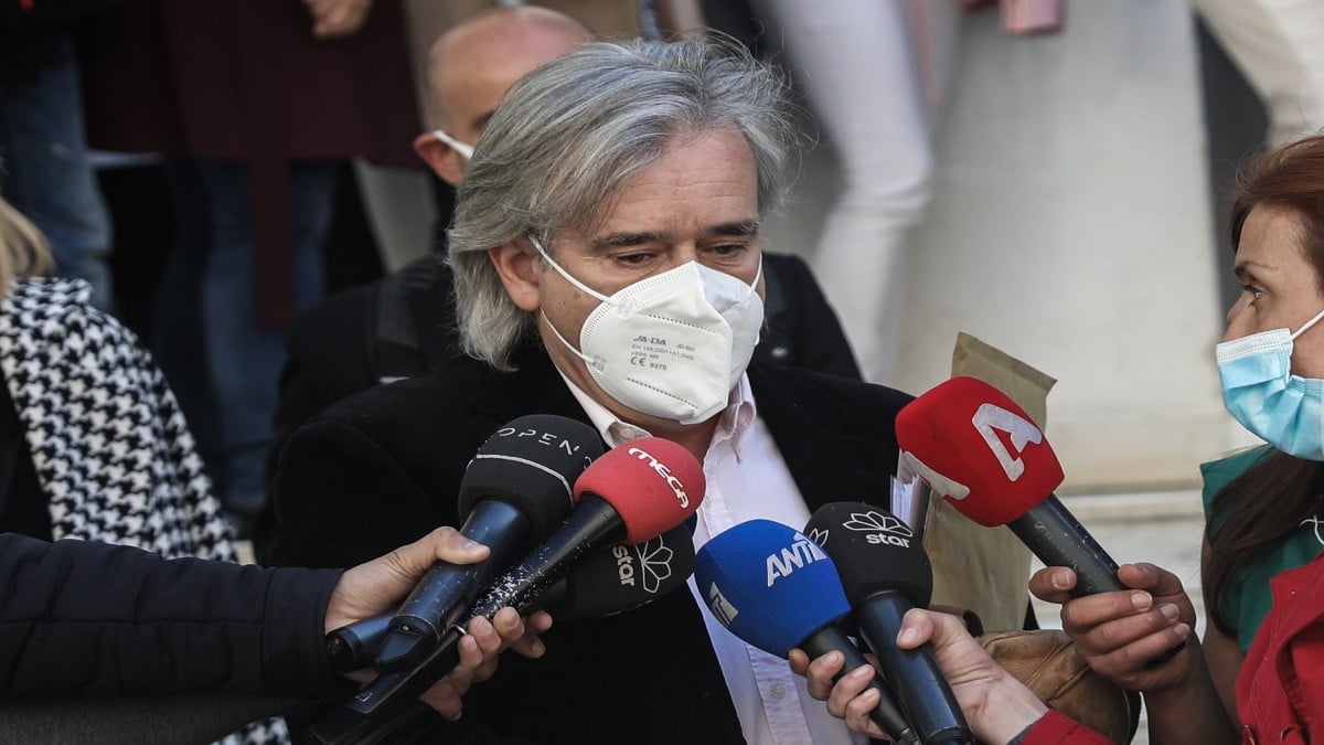 Ανατριχιάζει με τη στάση του ο Ανδρέας Ηλιάδης: Ο τρόπος που θρήνησε τη Τζωρτζίνα (Video)